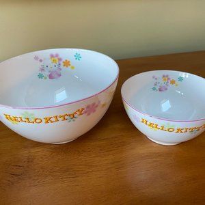 Vintage 1976 Sanrio Hello Kitty Bone China Bowl Set